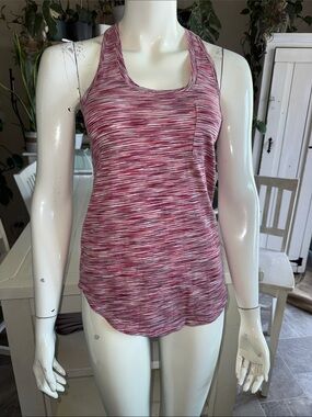 Lululemon Yogi Racer Back III
4 Color Space Dye White Minty Pink size 6